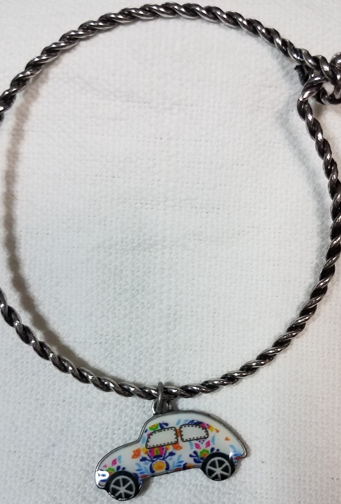 VW Bug bangle. New